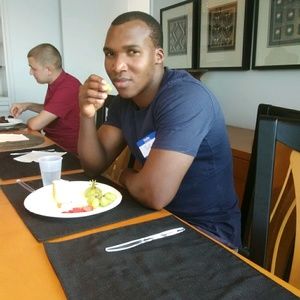 Meet your Posher, Sifiso